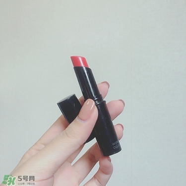 上班族用什么化妆品好 办公室化妆包里带什么好